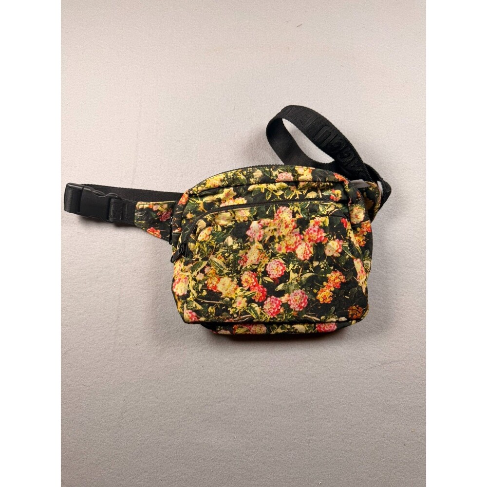 Baggu Lantana fanny pack OOP Retired Print Floral Boho